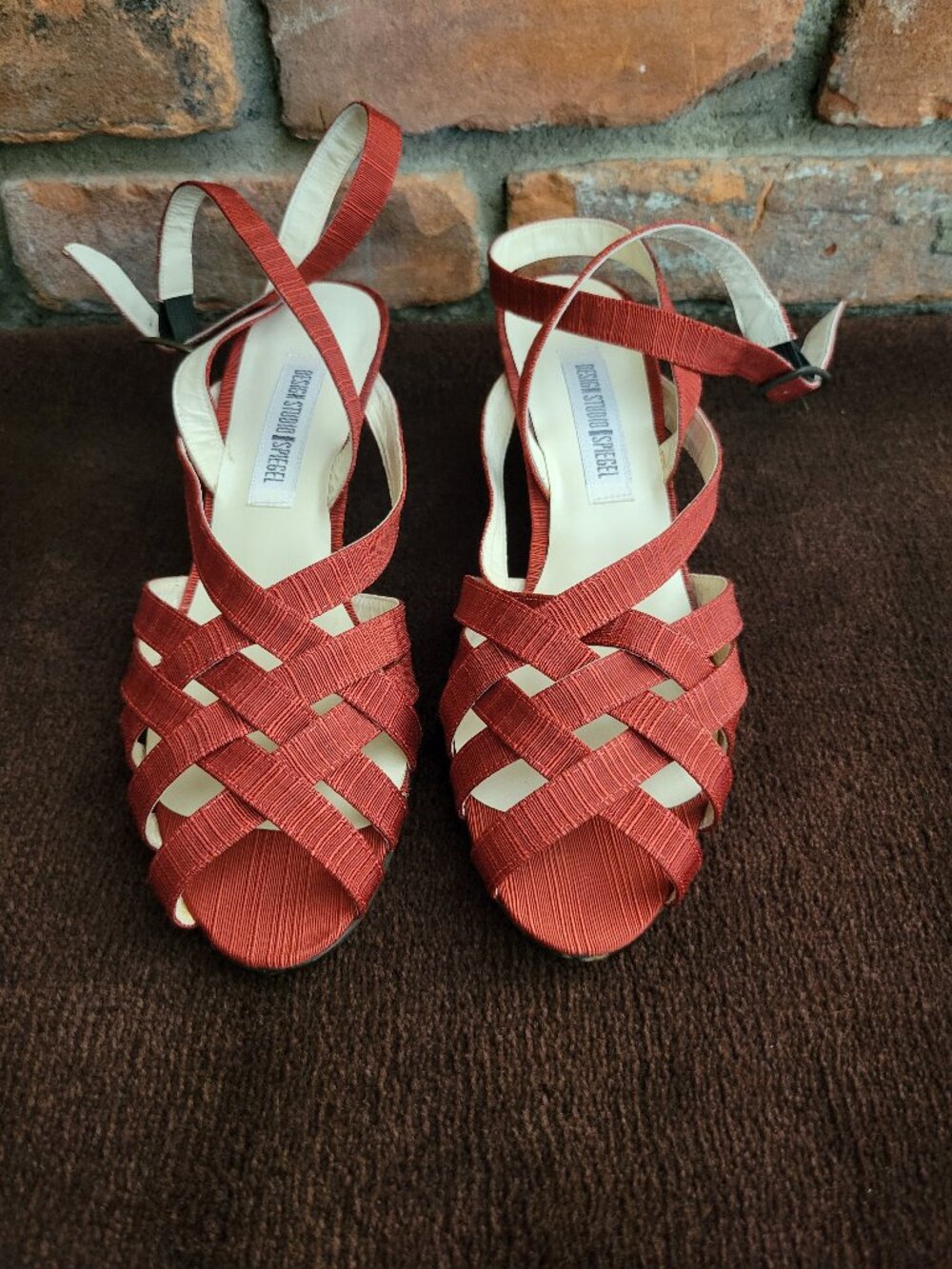 Design Studio Spiegel Red, Wedged Women's Shoes, 8 1/2M Leather Soles